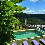 панорама хаус и еко къщи дървена и землянка Βίλα Leshten