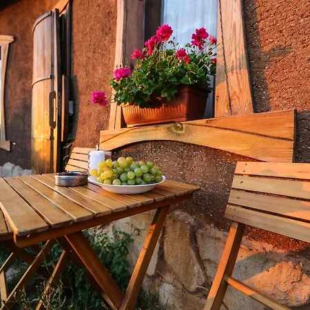 Vilă панорама хаус и еко къщи дървена и землянка Leşten