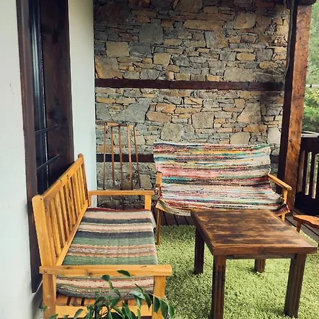 панорама хаус и еко къщи дървена и землянка Villa Lesten