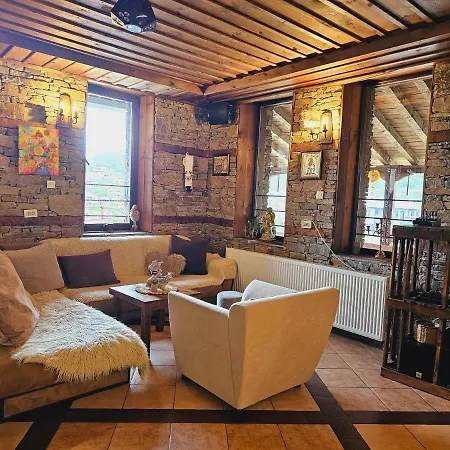 Вилла панорама хаус и еко къщи дървена и землянка