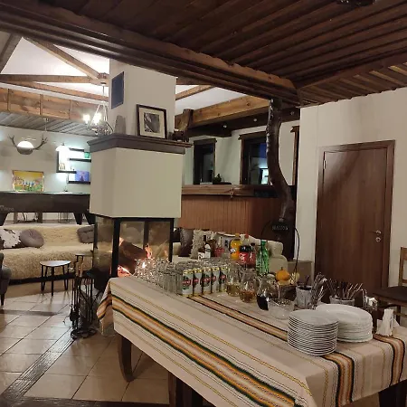 панорама хаус и еко къщи дървена и землянка Lesten