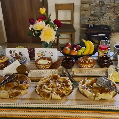 панорама хаус и еко къщи дървена и землянка * 莱什顿