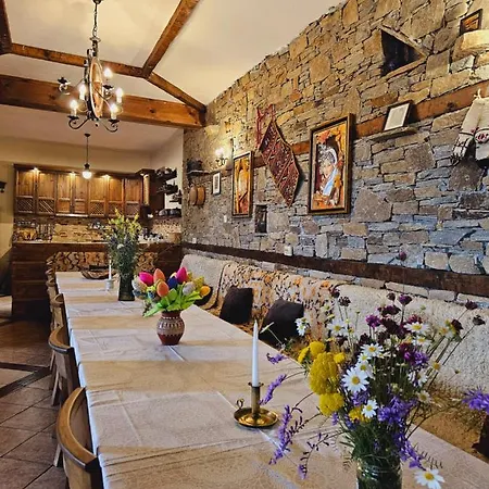 Вилла панорама хаус и еко къщи дървена и землянка *