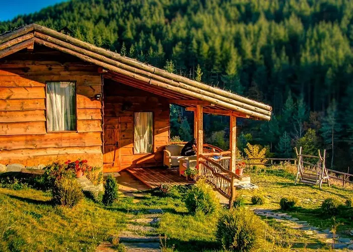 Луксозна вила панорама хаус и еко къщи дървена и землянка