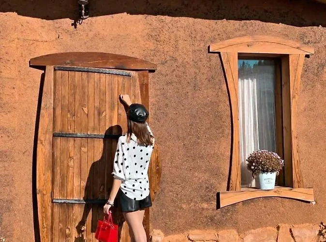 Луксозна вила панорама хаус и еко къщи дървена и землянка *