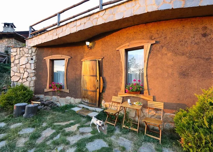 панорама хаус и еко къщи дървена и землянка * Leshten