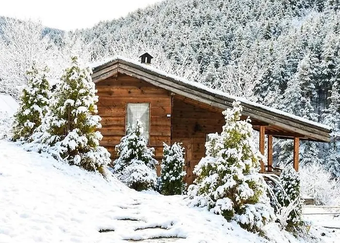 Villa панорама хаус и еко къщи дървена и землянка *