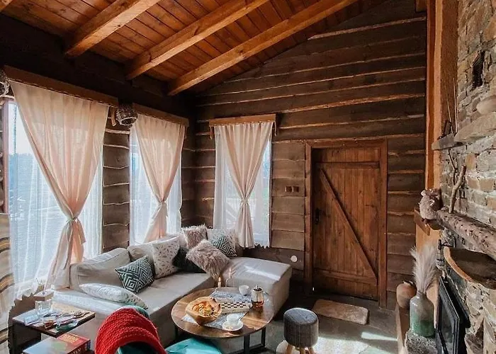 панорама хаус и еко къщи дървена и землянка * Лещен