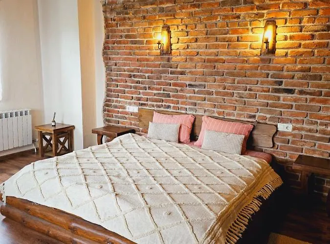 панорама хаус и еко къщи дървена и землянка Луксозна вила