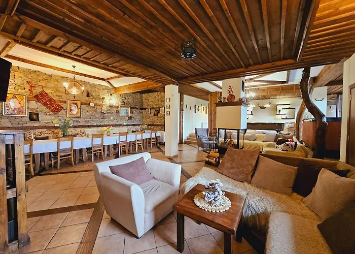 панорама хаус и еко къщи дървена и землянка Луксозна вила