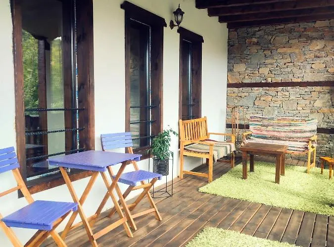 панорама хаус и еко къщи дървена и землянка Луксозна вила